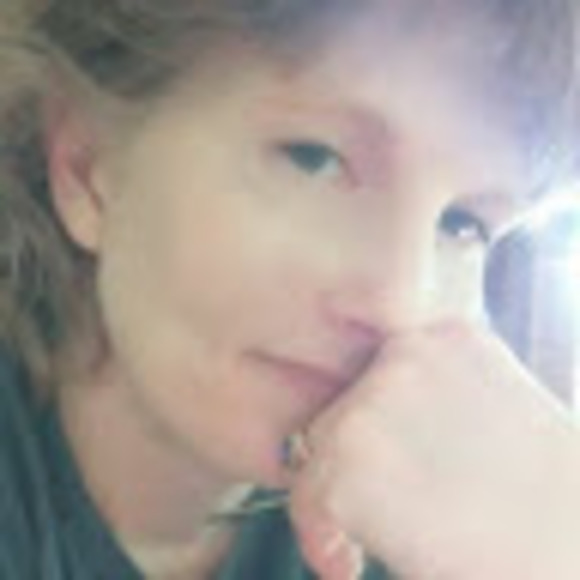 Meet your Posher, Beki - Picture 1 of 1